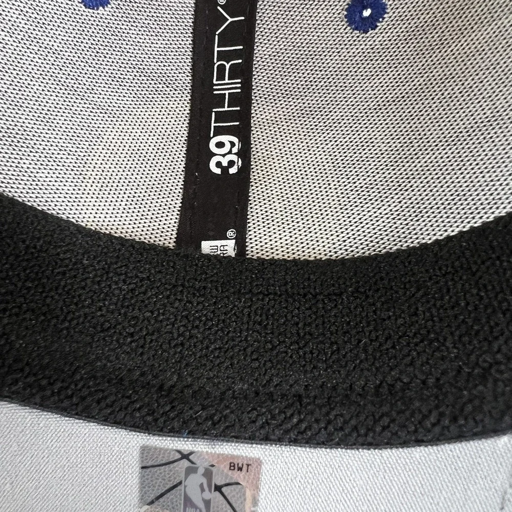 Golden State Warriors Hat Cap Fitted Small Medium Basketball New Era 39Thirty‎
